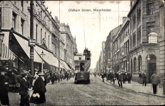 Postcard Manchester South West England, General view of the Oldham Street, Straßenbahn
