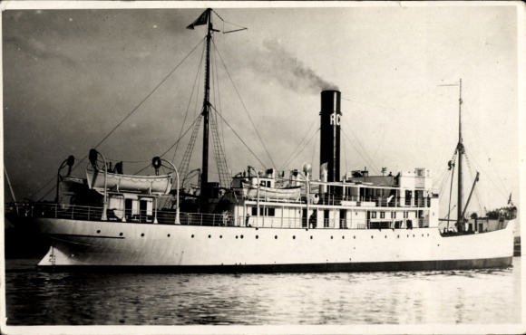Ak stoomboot Frigga, Braeunlich Stettin rederij, schip op het water, stoomboot, zwart-wit foto
