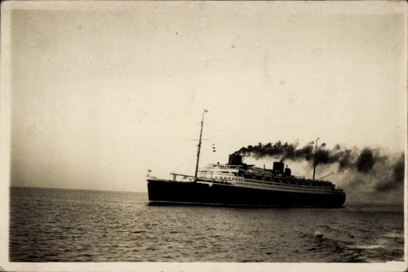 Postcard Schnelldampfer Bremen, North German Lloyd Bremen, Fight for the Blue Riband
