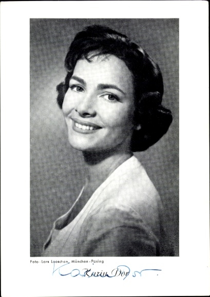 Ak Schauspielerin Karin Dor, Portrait, Autogramm