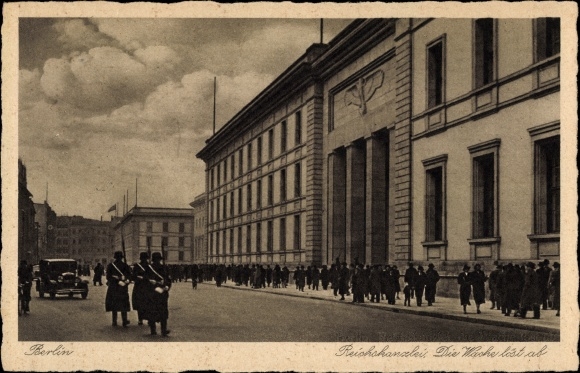 PC Berlin Mitte, Reich Chancellery, Voßstrasse, changing of the guard