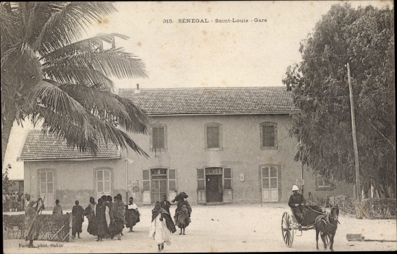 Ak Saint Louis Senegal, Gare, Bahnhof, Kutsche