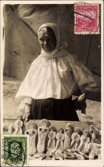 CPA Slovenia, a woman from Zakopcie