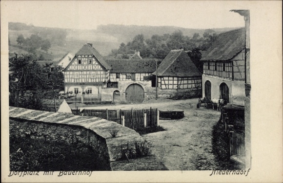 Postcard Niederndorf Kraftsdorf Thuringia, village square with farm, half-timbered houses
