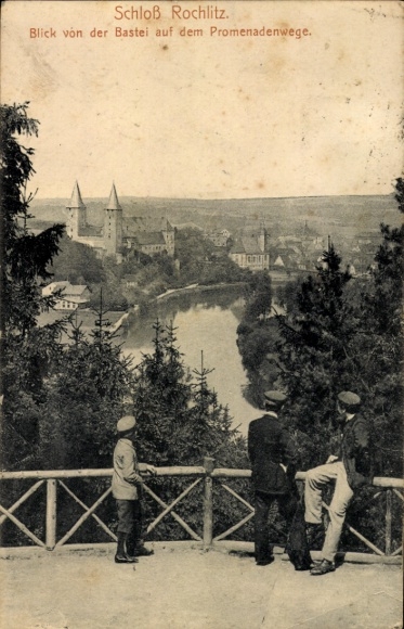 Ak Rochlitz an der Mulde Sachsen, Schloß  Blick von der Bastei, Promenadenwege