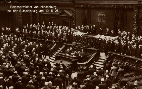 Postcard Berlin, swearing-in of Reich President Paul von Hindenburg 1925