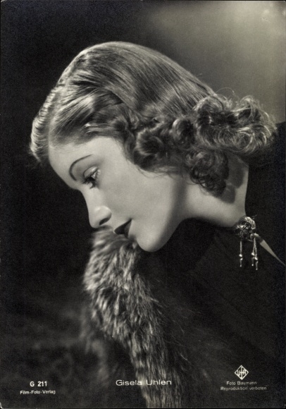 Postcard actress Gisela Uhlen, portrait, film photo publisher G 211