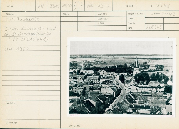 Photo Pasewalk in Mecklenburg-Western Pomerania, Leninstraße with St. Nikolaikirche, 1964