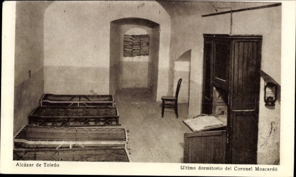 Ak Toledo Castilië La Mancha Spanje, Alcázar de laatste slaapkamer van kolonel Moscardó, leeg