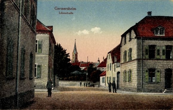 PC Germersheim am Rhein, Lilienstrasse, soldiers, church tower