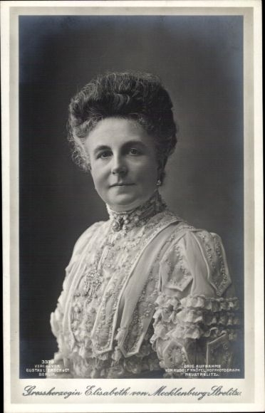 Postcard Grand Duchess Elisabeth of Mecklenburg Strelitz, portrait