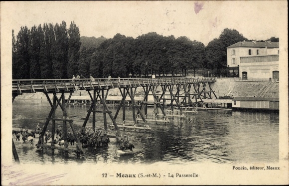 Ak Meaux Seine-et-Marne, La Passerelle