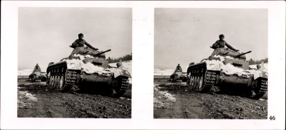 Stereo spatial image photo "The Battle in the West" No. 46, armored fighting vehicles on the advance