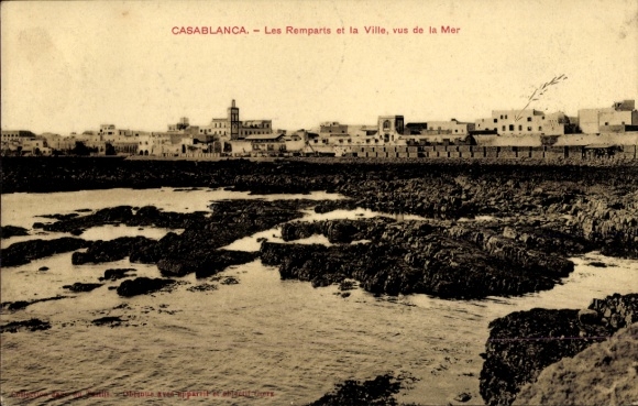 Ak Casablanca Marokko,  Stadtmauern, Meerblick, 10 Centimos
