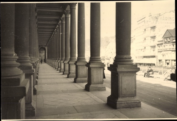 Foto Karlovy Vary Karlsbad Stadt, Säulenhalle, Kolonnaden, Fotograf Hubl