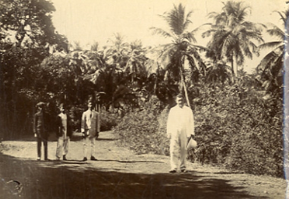 Photo album India Goa colonialism natives around 1900