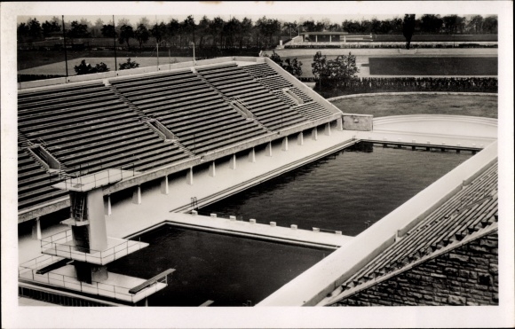 PC Berlin Charlottenburg Westend, Reichssportfeld, view from Deutsche Kampfbahn to the swimming stadium