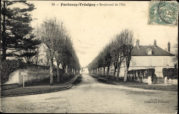 Ak Fontenay Trésigny Seine et Marne, boulevard, kruispunt