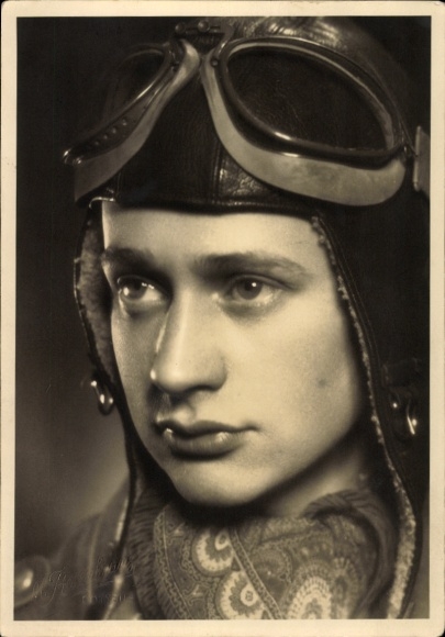 Photo Postcard pilot, aviator, aviator glasses, portrait