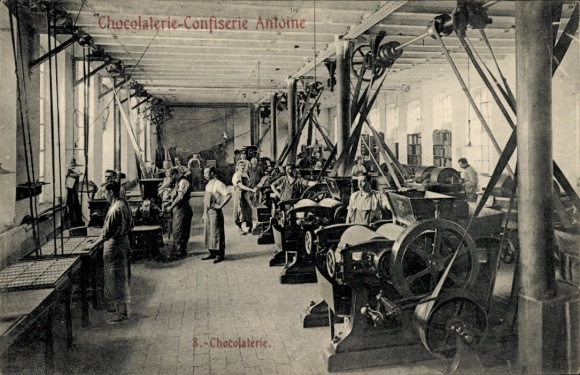 Postcard factory workers, factory work, Chocolaterie-Confiserie Antoine
