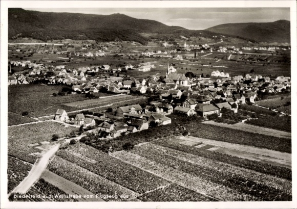 KP Diedesheim Mosbach am Odenwald, widok z lotu ptaka na winnice, krajobraz