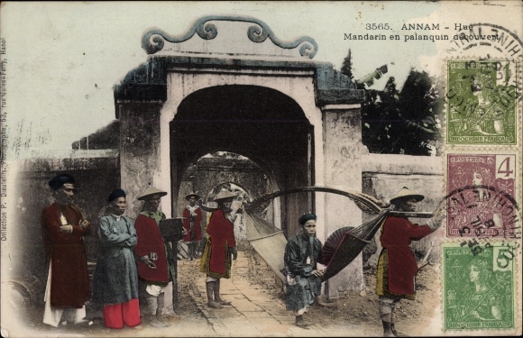 Ak  Annam Vietnam, Hue, Mandarin en palanquin decouvert