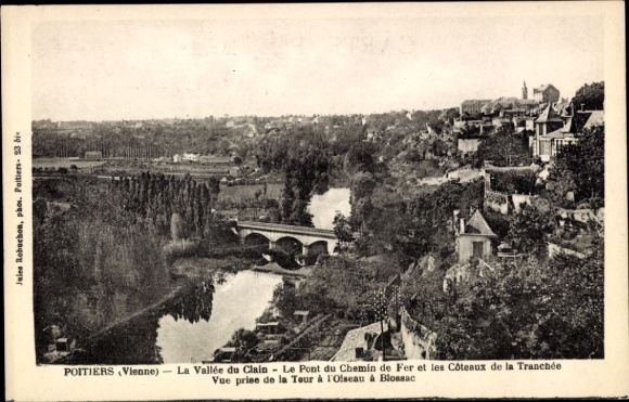 Postcard Poitiers Vienne, landscape with river, bridge, houses, rows of trees, view from a tower