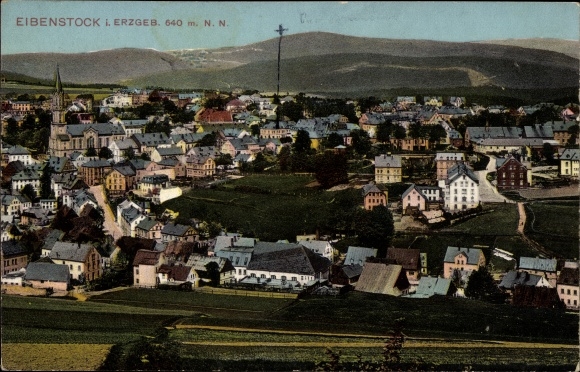 Postcard Eibenstock in the Erzgebirge of Saxony, general view of the town with church, residential area