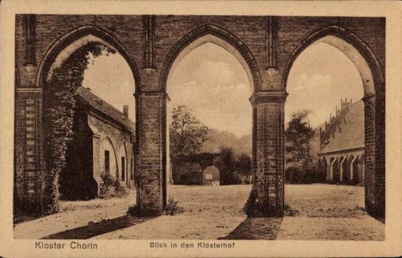 Postcard Chorin in der Mark, monastery, columns in the monastery courtyard