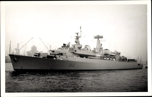 Photo PC British warship, D 12, Kent
