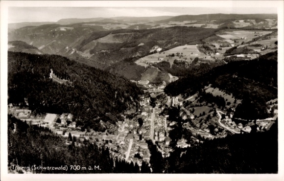 Ak Triberg im Schwarzwald, Landschaftsaufnahme, Schwarzwald, Blick auf  schwarz-weiß