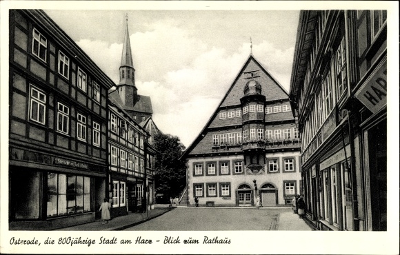 KP Osterode am Harz, odcinek ulicy z widokiem na ratusz