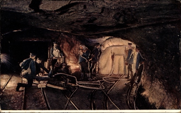 Ak mijnwerkers in de tunnel, mijnbouw
