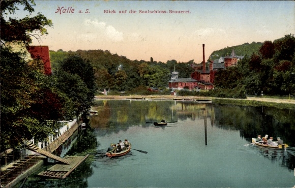 Postcard Halle an der Saale, Saalschloss Brewery, rowing boats