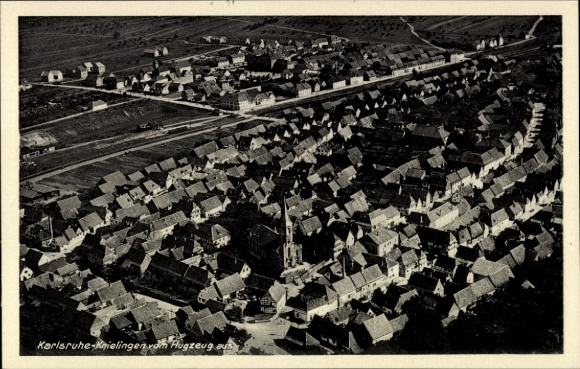 Ak Knielingen Karlsruhe in Baden Württemberg, Blick auf den Ort, Fliegeraufnahme