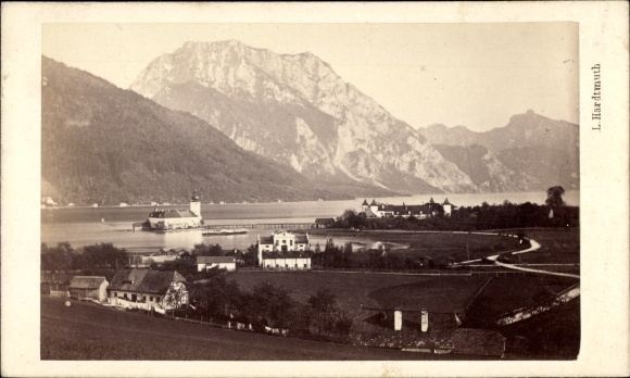 CdV Gmunden in Upper Austria, total view, Traunsee