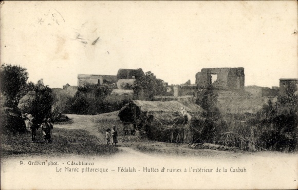 Ak Casablanca Marokko, Feld mit Hütte, Ruinen, Menschen, Landschaft, Casablanca