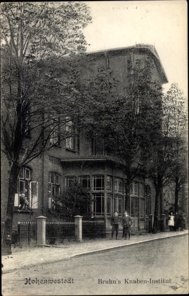 PC Hohenwestedt in Schleswig Holstein, Bruhn&#39;s boys&#39; institute, exterior view from the street