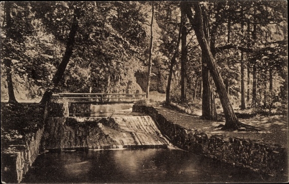 Postcard Lungwitz Kreischa, Lungwitz facilities, view of the weir