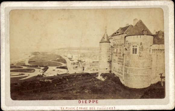 Photo Dieppe Seine Maritime, beach, Falaises, castle