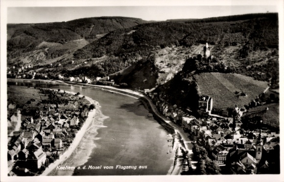 Ak Cochem an der Mosel, Fliegeraufnahme