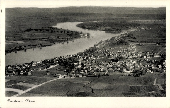 Postcard Nierstein am Rhein, aerial photograph of Nierstein, Rhine river, residential areas, landscape