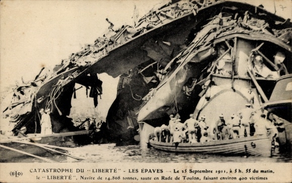 KP Toulon Var, Catastrophe du Liberté 25 września 1911, francuski okręt wojenny, les Obseques