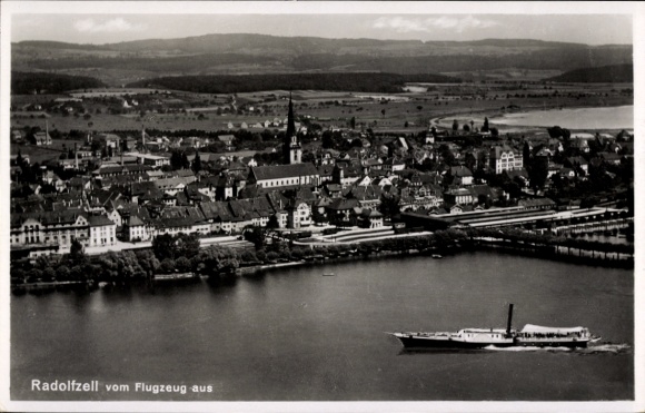 Ak Radolfzell aan het Bodenmeer, luchtfoto met stoomboot