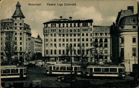 Postcard București Bucharest Romania, Palatul Liga Culturala, trams