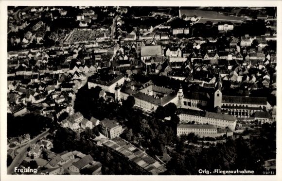 Ak Freising in Oberbayern, Innenstadt, Fliegeraufnahme