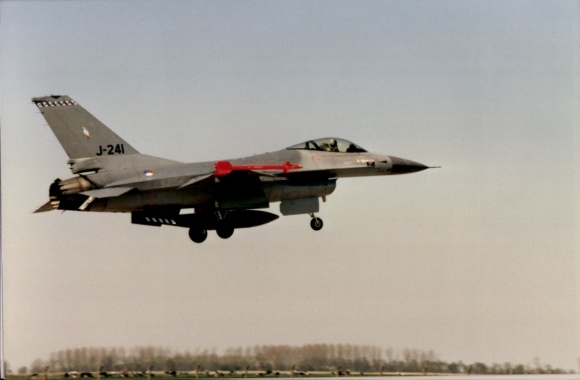 Photo Dutch military aircraft J-241