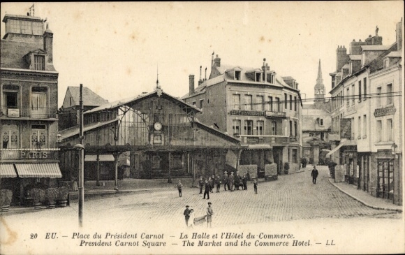 Postcard Eu Seine Maritime, Place du President Carnot, Hall, Hotel du Commerce