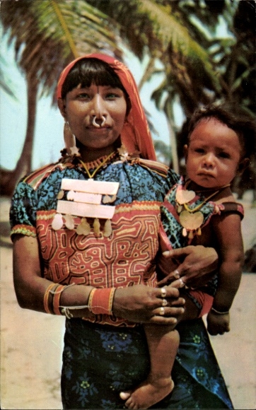 Ak Islas de San Blas Panama, Una india Kuna con su hijo, Frau mt Kind, Nasenring, bunte Trachten