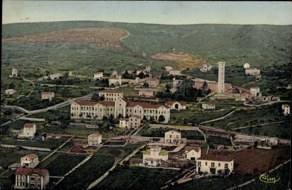 Postcard Forcalquier Alpes de Haute Provence, landscape shot, city view, buildings, nature, mountains